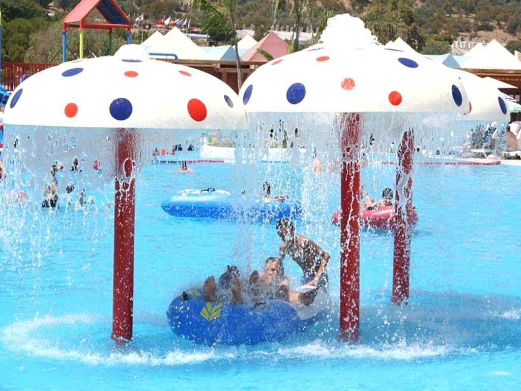 Mantar Tipi Su Perdeleri